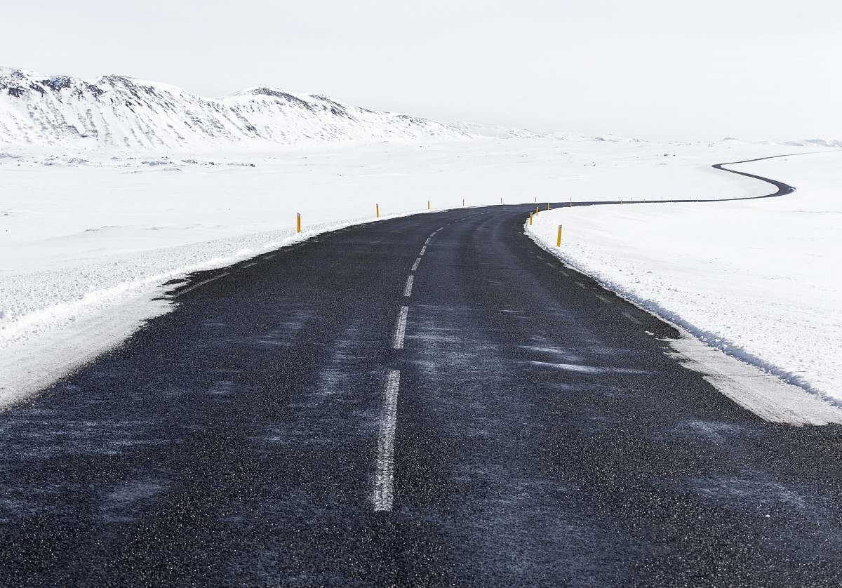 wallpapers landscape photography of mountains with snow road
